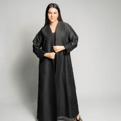 Sparkling crystal detailing